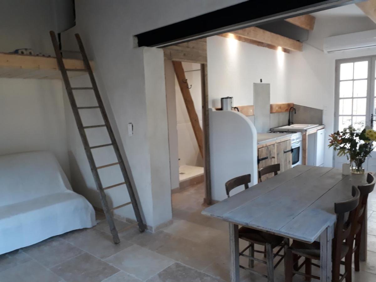 Chamaret La Petite Maison Dans Les Vignes מראה חיצוני תמונה